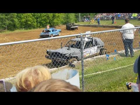 Full-size Chain-stock Demo Derby Roberts, WI Good Neighbor Days 80s And Newer 1 And Done Heat