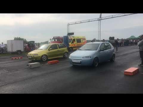 Fiat Punto 1.2 Turbo Vs. Fiat Punto 1.4 Turbo Drag - Drag Racing - 1/4 Mile * 1/4 Meilen Rennen